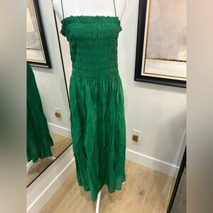 green velvet tiered dress Rihoas Elegant Emerald Green Velvet Dress Long Sleeve Mini Dress for Christmas Party Holiday Party, Green / M main image 0